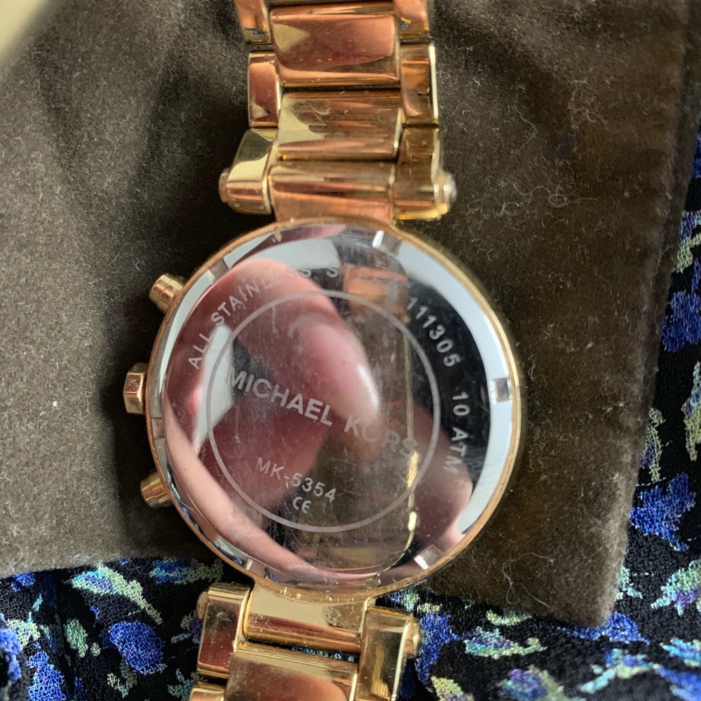 MICHAEL KORS
Parker Gold-Tone Watch - Picture 6 of 8